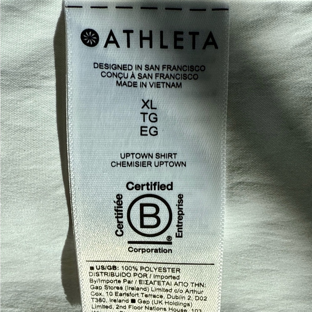 Athleta Classic White Button-Up Shirt NWOT - Picture 6 of 8